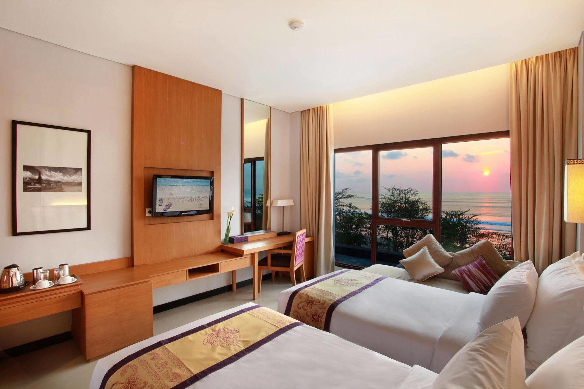 Resort Truntum Kuta Bali 4*