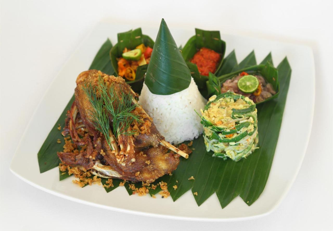 Resort Truntum Kuta Bali 4*